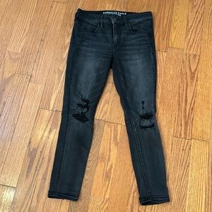 American Eagle Super Stretch Black Wash Distressed Jegging Jeans - Size 8S
